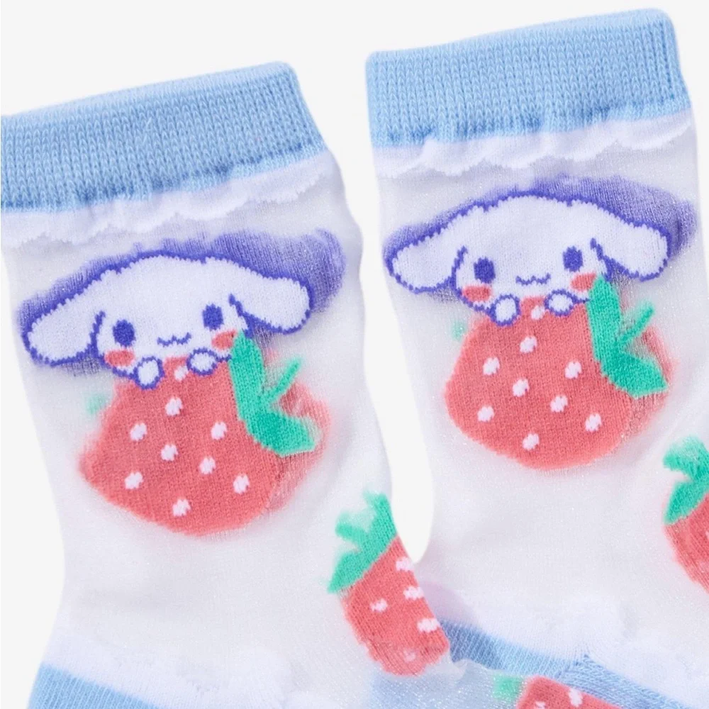 Sanrio Cinnamoroll Strawberry‎ Mesh Ankle Socks Hot Topic